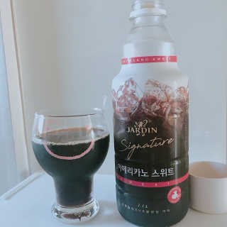 (주)쟈뎅 쟈뎅 시그니처 아메리카노 1.1L — 5점을 준 리뷰어가 2018년 8월 올린 사용 사진