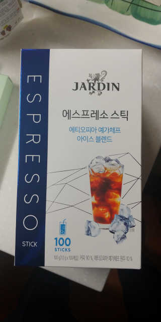 (주)쟈뎅 [쟈뎅] 에스프레소스틱 아이스블렌드 — 4.5점을 준 리뷰어가 2019년 5월 올린 사용 사진