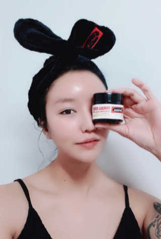 SWISSE 스위스 마누카 허니 디톡시파잉 페이셜 마스크 — 5점을 준 리뷰어가 2019년 11월 올린 사용 사진