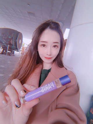 더블유드레스룸 롤 온 퍼퓸EDT 10ml — 4.67점을 준 리뷰어가 2018년 10월 올린 사용 사진
