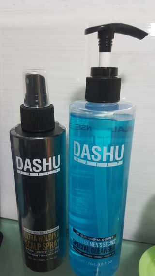 다슈코리아 다슈 데일리 탈모완화 초강력 헤어 스프레이 — 3.5점을 준 리뷰어가 2017년 12월 올린 사용 사진