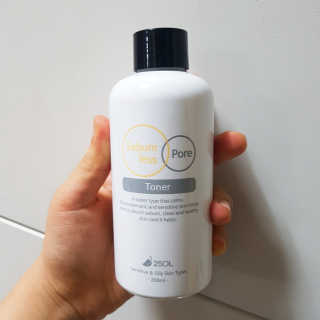 이솔화장품 이솔 세범 리스 포어 토너 200ml — 4.33점을 준 리뷰어가 2018년 8월 올린 사용 사진