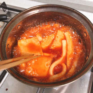 두번째 국떡 국가대표 떡볶이 1팩 + 영미칩 2봉 증정 — 5점을 준 리뷰어가 2019년 2월 올린 사용 사진