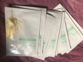 보타메디 씨놀®미라클마스크팩 — 4점을 준 리뷰어가 2019년 1월 올린 사용 사진