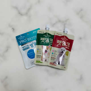 [빙그레] 에버그로 생유산균 1봉（10포입）+펫밀크2팩 — 5점을 준 리뷰어가 2019년 5월 올린 사용 사진