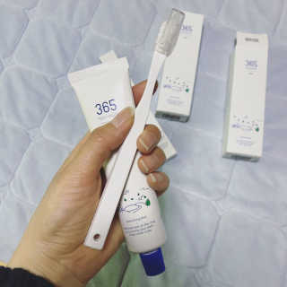 심플리스트 365치약+365칫솔 — 5점을 준 리뷰어가 2018년 3월 올린 사용 사진