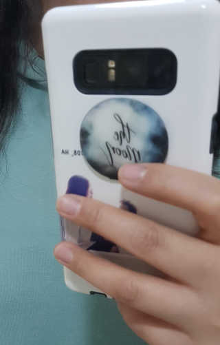 주식회사 디디팝스타일 신개념 특수 거치대 스티키패드 어디든 착착 붙어요 — 2.67점을 준 리뷰어가 2018년 2월 올린 사용 사진