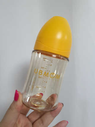 유비맘 PPSU 젖병 노꼭지_200ml_컬러 랜덤 발송 — 5점을 준 리뷰어가 2020년 3월 올린 사용 사진