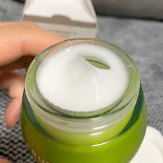 [후르디아] 민감피부 수분크림 비건 아보카도 크림 — 4점을 준 리뷰어가 2019년 11월 올린 사용 사진