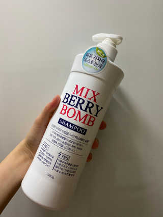 (주)에네스티 믹스베리 단백질 폭탄 샴푸 1000g — 5점을 준 리뷰어가 2019년 12월 올린 사용 사진