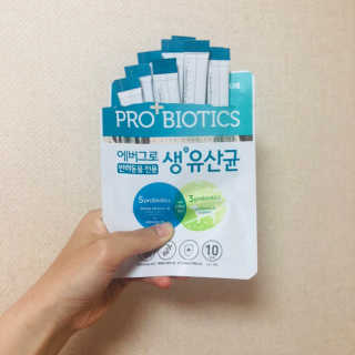 [빙그레] 에버그로 생유산균 1봉（10포입）+펫밀크2팩 — 4.5점을 준 리뷰어가 2019년 5월 올린 사용 사진