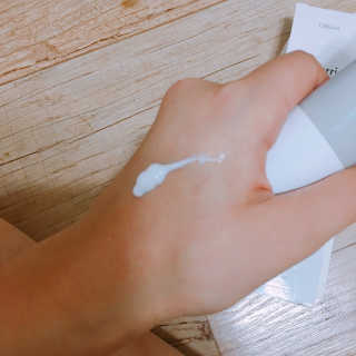 올리베리어 듀얼 모이스트 컴포트 크림 — 5점을 준 리뷰어가 2016년 10월 올린 사용 사진