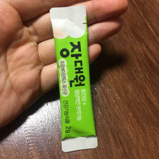 대원제약 프로바이오틱스 유산균 장대원 패밀리 — 3.83점을 준 리뷰어가 2017년 12월 올린 사용 사진