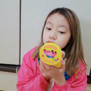 아토팜 톡톡 페이셜 선팩트 SPF43 PA+++ — 4점을 준 리뷰어가 2019년 6월 올린 사용 사진