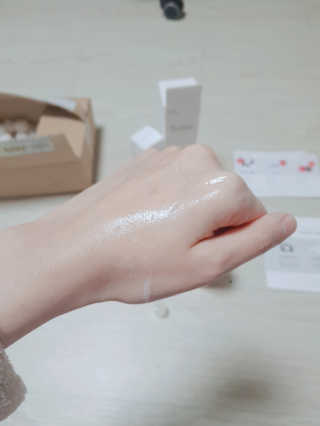 닥터모두 아웃도어  스킨 에너자이저 +선세럼 — 5점을 준 리뷰어가 2019년 1월 올린 사용 사진
