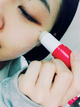 아이소이 BR 모이스춰라이집 스틱 — 3.5점을 준 리뷰어가 2016년 12월 올린 사용 사진
