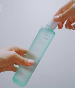 뷰디아니 지친 내 피부를 위한 첫 수분 모이스트 01 토너 — 5점을 준 리뷰어가 2018년 5월 올린 사용 사진