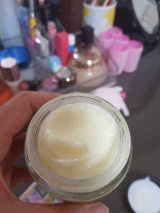 지고트 마유 모이스처 크림 70ml — 4점을 준 리뷰어가 2019년 4월 올린 사용 사진