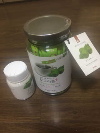 오붐주식회사 오붐 모그리톨S 60g+스틱보틀 4gx25개 — 4.17점을 준 리뷰어가 2017년 12월 올린 사용 사진
