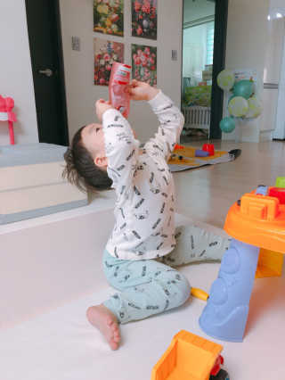 데르뜨 떠먹는 과일 3종, 짜먹는 과일 2종 총 10개 체험 — 5점을 준 리뷰어가 2020년 3월 올린 사용 사진