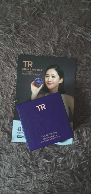 TR타임레볼루션 [TR] 더블 앰플 쿠션 파운데이션 LX — 3점을 준 리뷰어가 2019년 11월 올린 사용 사진