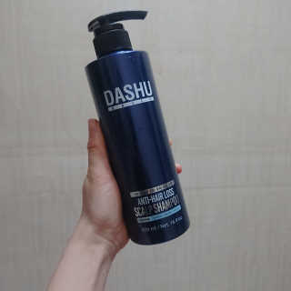다슈코리아 다슈 데일리 단백질 한방 두피 골드 샴푸 500ml — 4.5점을 준 리뷰어가 2019년 1월 올린 사용 사진