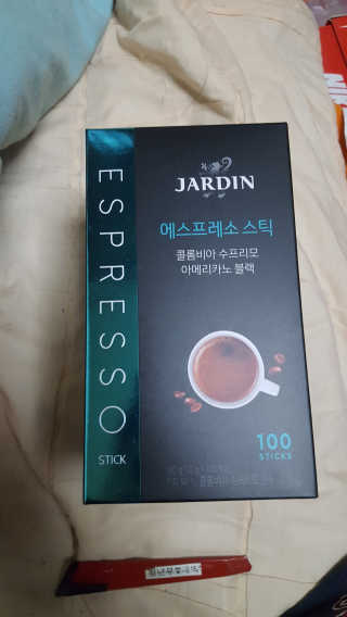 (주)쟈뎅 쟈뎅 에스프레소 스틱 아메리카노 블랙 — 5점을 준 리뷰어가 2018년 10월 올린 사용 사진