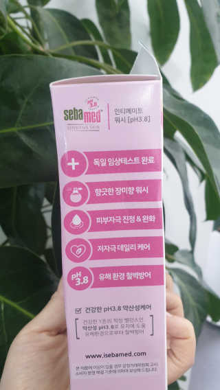 세바메드 인티메이트 워시 pH3.8 - 여성청결제 — 5점을 준 리뷰어가 2019년 9월 올린 사용 사진