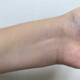 지고트 미네랄 UV 스네일 쿠션 리필포함 — 3.5점을 준 리뷰어가 2019년 7월 올린 사용 사진