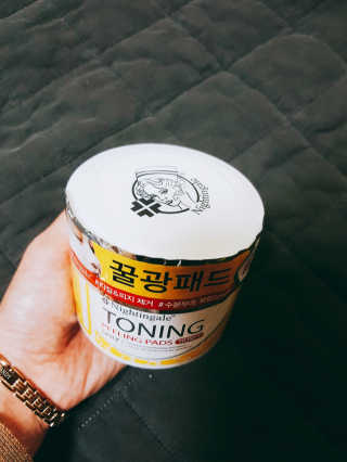 나이팅게일-토닝 필링패드 허니 — 3.67점을 준 리뷰어가 2017년 10월 올린 사용 사진