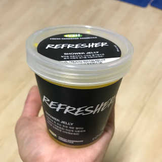 러쉬 샤워젤리 후쉬 240g 리프레셔 250g — 5점을 준 리뷰어가 2017년 7월 올린 사용 사진