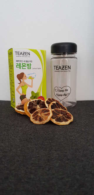 티젠 레몬밤 + 마이보틀 — 5점을 준 리뷰어가 2018년 7월 올린 사용 사진