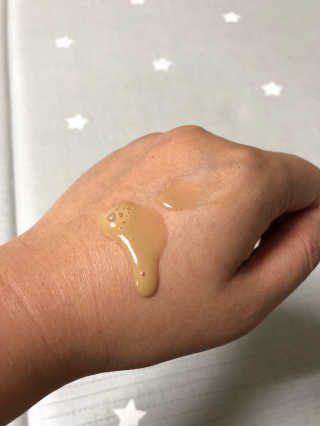보타니티 [홍]조[진]정[결]케어 플라본 세럼 — 4.67점을 준 리뷰어가 2018년 5월 올린 사용 사진