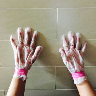 코코라 HAND & FOOT MASK SET — 4점을 준 리뷰어가 2017년 8월 올린 사용 사진