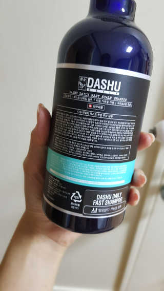 다슈코리아 다슈 데일리 패스트 한방 두피 샴푸 500ml — 5점을 준 리뷰어가 2017년 9월 올린 사용 사진