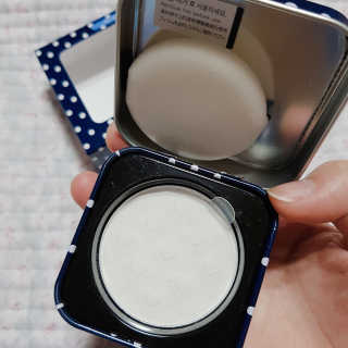 수피요 통동 팔공검 NO SEBUM POWDER PACT — 4.67점을 준 리뷰어가 2018년 6월 올린 사용 사진