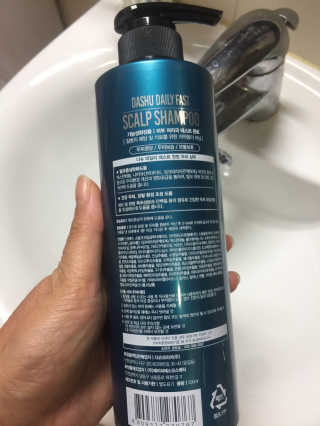 다슈코리아 다슈 데일리 패스트 한방 두피 샴푸 500ml — 5점을 준 리뷰어가 2020년 2월 올린 사용 사진