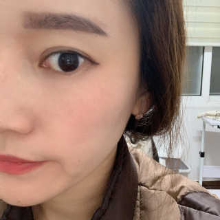 보호보호 롱라스팅 메이크업 픽서 미스트 — 4.5점을 준 리뷰어가 2019년 11월 올린 사용 사진