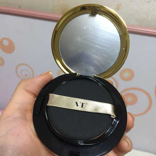 브이티 코스메틱 VT 리얼 콜라겐 팩트 — 4.17점을 준 리뷰어가 2017년 4월 올린 사용 사진