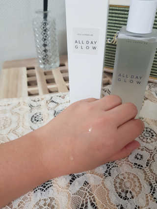 ALL DAY GLOW [올데이글로우] 카밍 밸런스 페이셜 토너 200ml — 5점을 준 리뷰어가 2019년 12월 올린 사용 사진