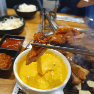[춘여닭숯불닭갈비] 닭갈비 무한 2인+치즈퐁듀+음료수 — 5점을 준 리뷰어가 2019년 10월 올린 사용 사진