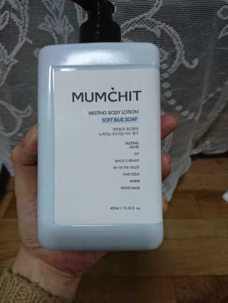 멈칫(MUMCHIT) 멜팅 바디로션 — 4.17점을 준 리뷰어가 2018년 12월 올린 사용 사진