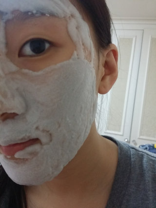 카오리온코스메틱스 블랙헤드 O2 버블 모공팩 — 4점을 준 리뷰어가 2016년 7월 올린 사용 사진