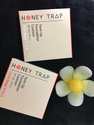 Honey Trap 톤 업 파운데이션 쿠션(W22.5,C17.5) — 4.5점을 준 리뷰어가 2017년 11월 올린 사용 사진