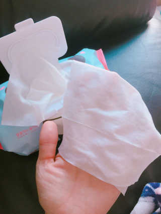 달곰이 물티슈 — 4점을 준 리뷰어가 2017년 1월 올린 사용 사진