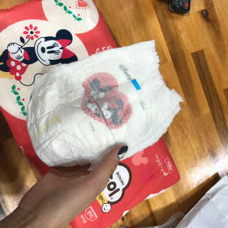 보솜이 베이비케어 팬티형 기저귀 — 5점을 준 리뷰어가 2019년 3월 올린 사용 사진