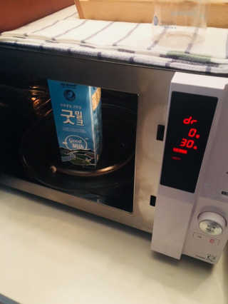메이준뉴트리 카스피 그릭요거트 스타터 + 제조기 — 5점을 준 리뷰어가 2018년 4월 올린 사용 사진