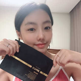 아이디플라코스메틱 아이디 페이스핏 마이너스 밴드 — 4.5점을 준 리뷰어가 2019년 9월 올린 사용 사진