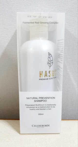 셀리본 하수오 내츄럴 프리벤션 탈모관리 샴푸 300ml — 5점을 준 리뷰어가 2019년 11월 올린 사용 사진