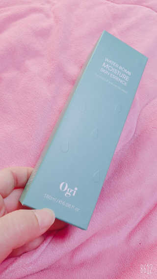 오지아이 워터 밤 모이스처 스킨 에센스 180ml — 5점을 준 리뷰어가 2020년 2월 올린 사용 사진